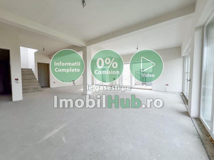 Casă individuală cu 6 camere cu Canalizare în Becaș
