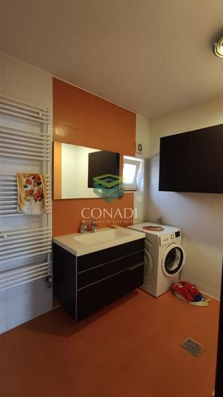 Casă individuală cu 5 camere cu Canalizare în Tamași