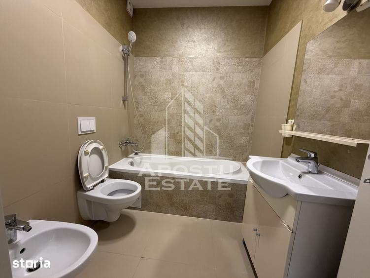 Apartament cu 4 camere în Circumvalațiunii