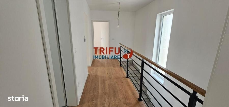 Casă cu 4 camere în Oarda