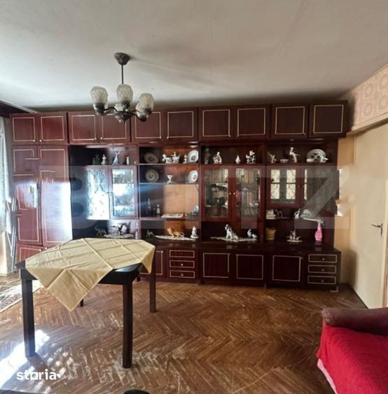 Apartament cu 2 camere decomandat în Solidarității