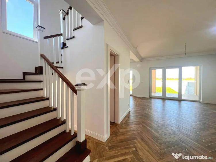 Casă cu 5 camere cu Teren 364 Mp în Urseni
