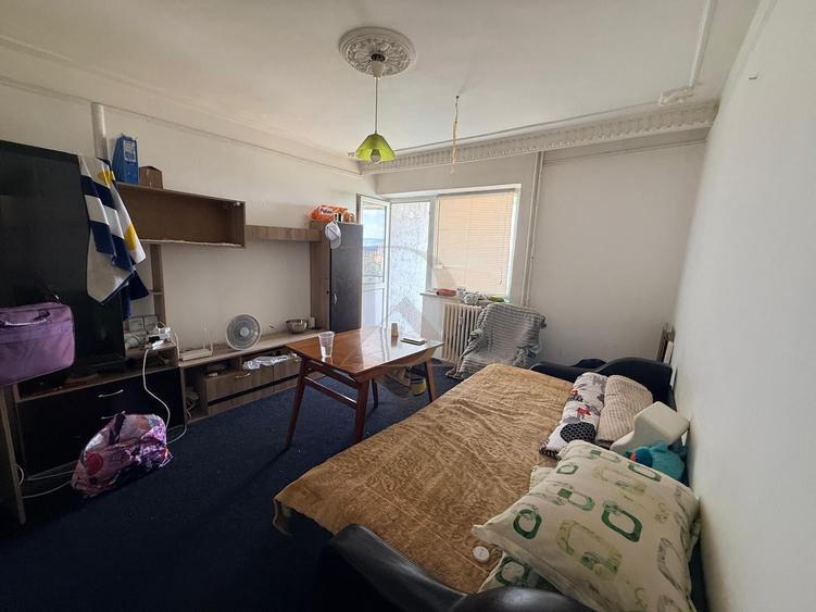Apartament cu 2 camere decomandat în Centru Civic