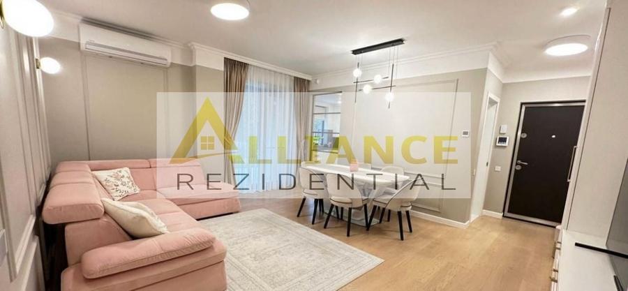 Apartament cu 2 camere decomandat în Central