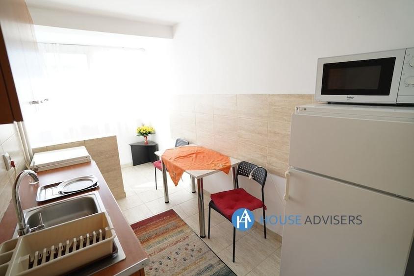 Apartament cu 2 camere, mobilat în Universitate