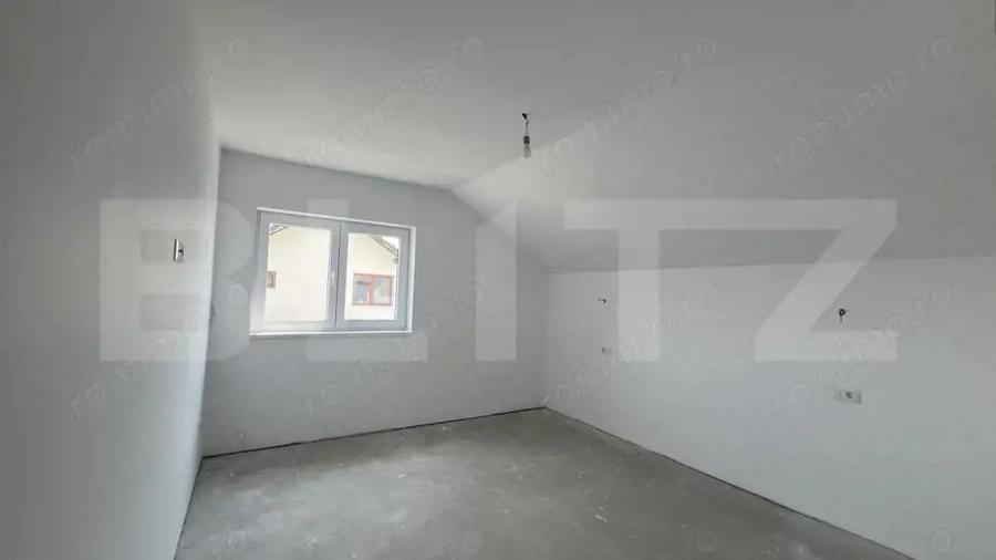 Casă cu 4 camere cu Teren 361 Mp în Central