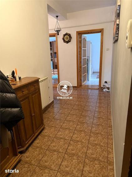 Apartament cu 2 camere decomandat în Gară