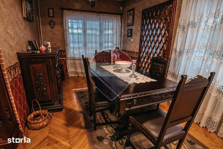 DE VANZARE Casa-muzeu in Razvad | Re?edin?a unica, 391 mp - 15