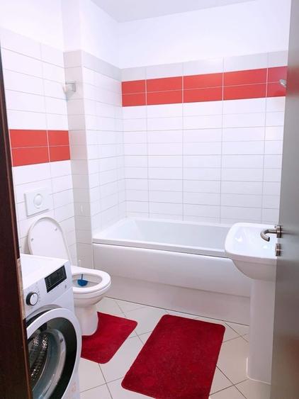 Apartament cu 3 camere decomandat, mobilat în Berceni