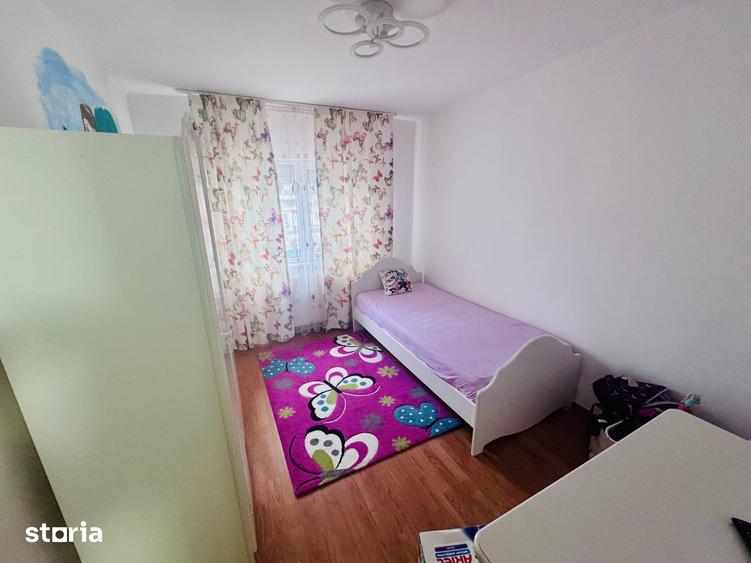 Apartament cu 3 camere decomandat în Nord