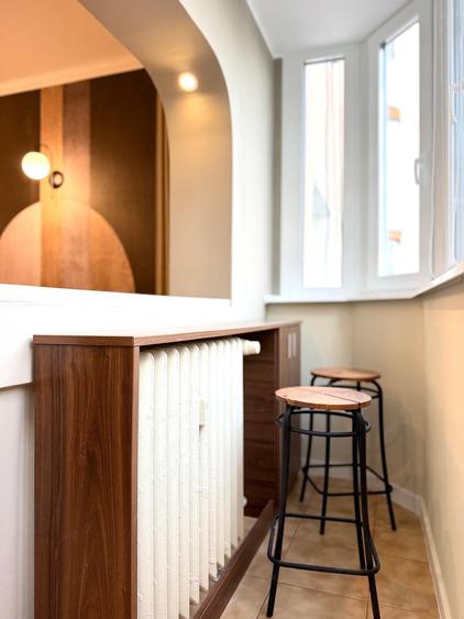 Apartament cu 4 camere decomandat în Floreasca