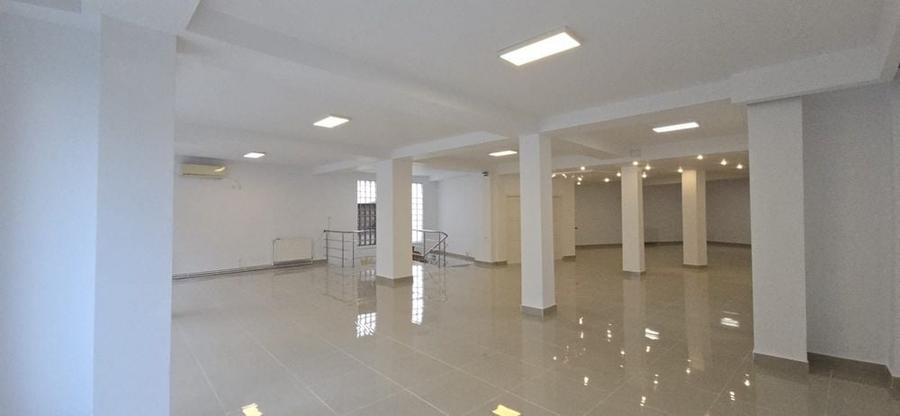 Spațiu comercial, de 300 mp, în Inel II
