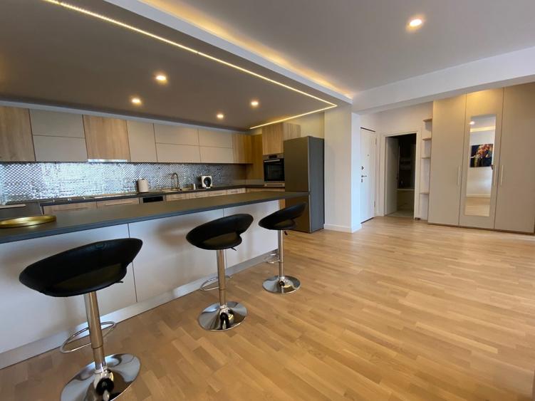 Apartament 2 camere foarte spatios cu terasa// loc parcare - 9