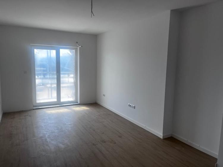 Apartament cu 2 camere decomandat în Tudor