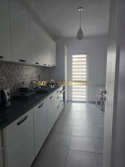 Apartament cu 2 camere decomandat, mobilat în Berceni