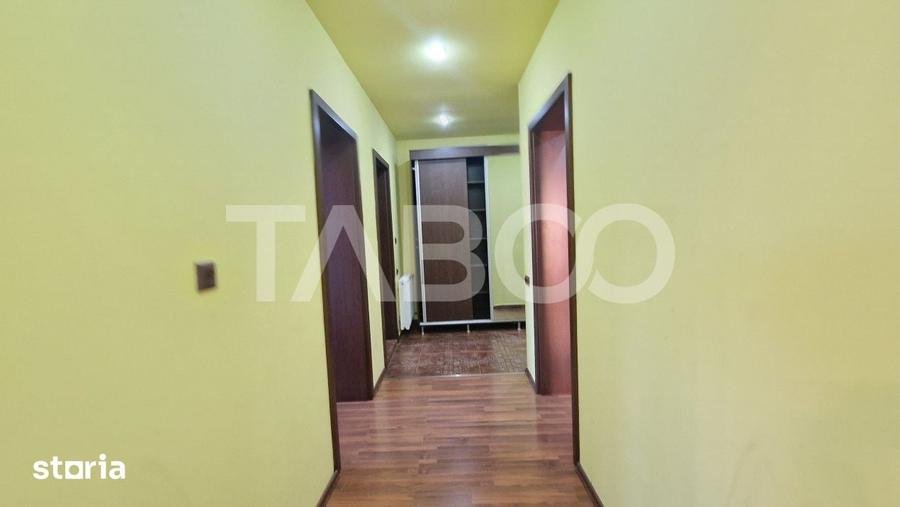 Apartament cu 2 camere decomandat în Est