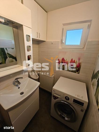 Apartament cu 3 camere decomandat, mobilat în Central