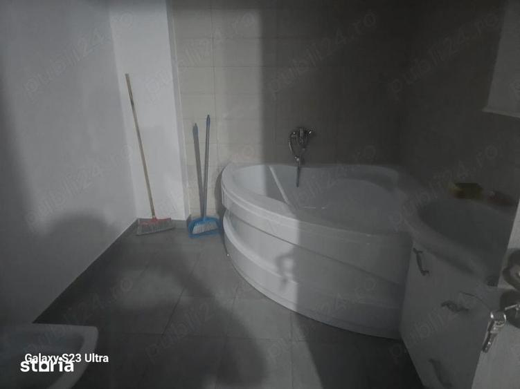 INCHIRIEZ APARTAMENT 2 CAMERE STR IMPARATUL TRAIAN NR 28 - 2