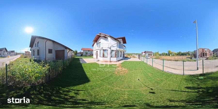 Casă cu 5 camere cu Teren 500 Mp în Central