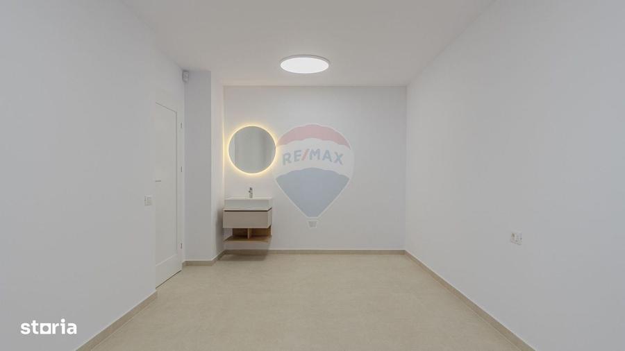 Apartament cu 4 camere în Central
