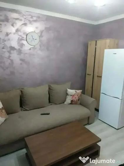 Garsonieră decomandată în Micro 40