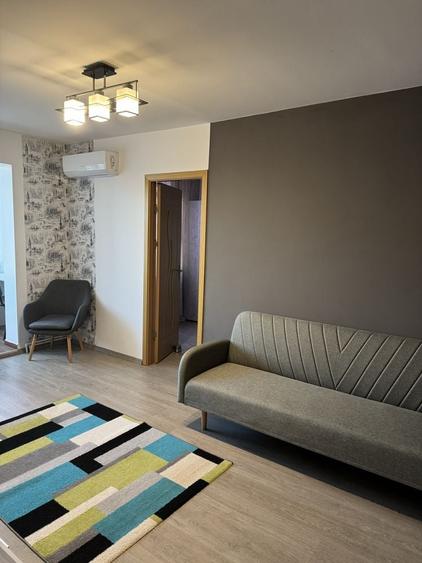 Apartament cu 2 camere semidecomandat în Tomis Nord