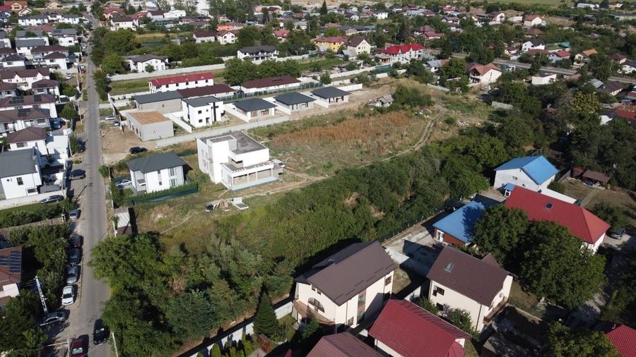 Teren Construcții intravilan de 5200 mp, în Central