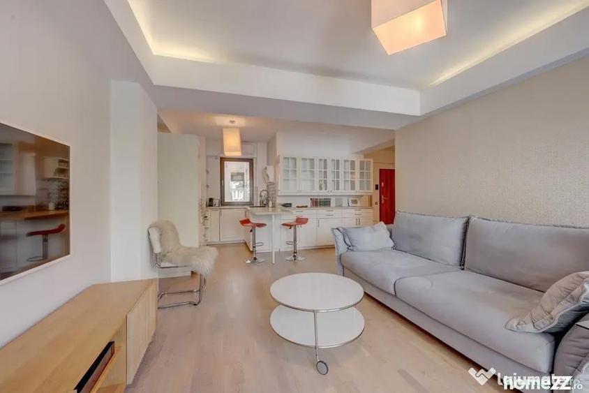 Apartament cu 2 camere semidecomandat, mobilat în Nerva Traian