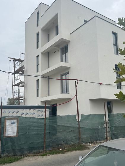 Apartament cu 2 camere decomandat în Theodor Pallady