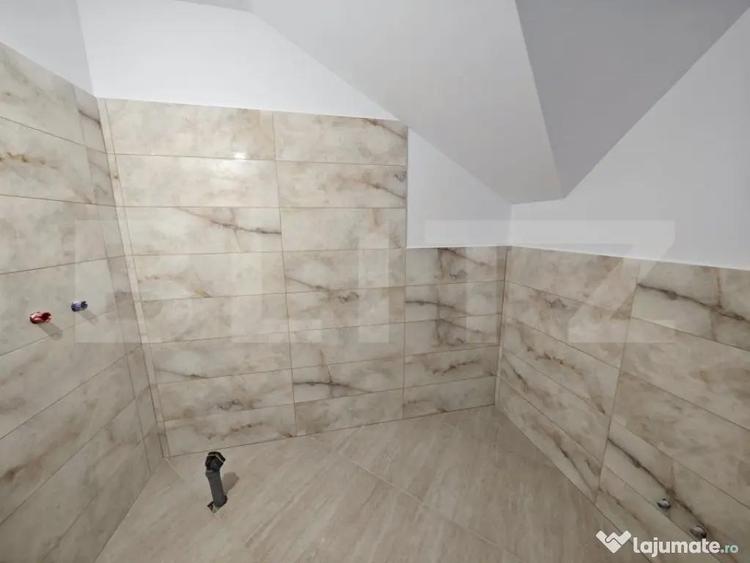 Casă cu 4 camere cu Teren 450 Mp în Central