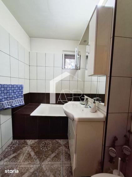 Apartament cu 3 camere, decomandat, zona Vest - 7