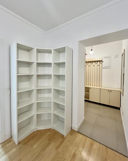 Apartament cu 2 camere semidecomandat în Bucureștii Noi