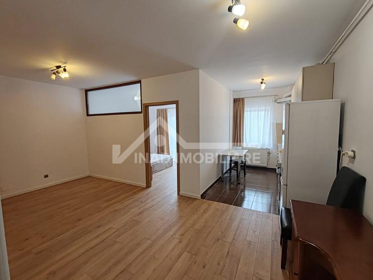 Apartament cu 2 camere situat in zona Semicentrala pe Strada Paris - 9