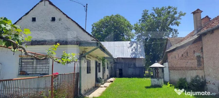 Casă cu 2 camere cu Teren 3000 Mp în Veneția de Sus
