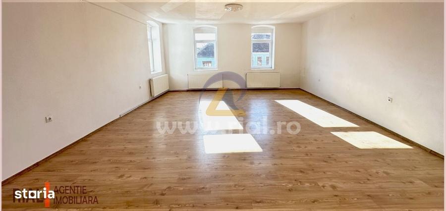Spațiu comercial, de 122 mp, în Central
