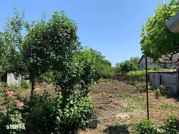 Casă cu 4 camere cu Teren 1592 Mp în Techirghiol