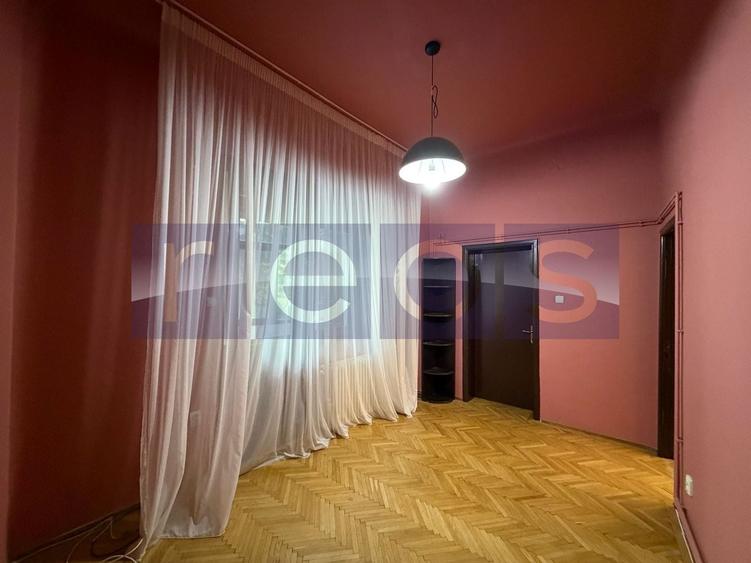 Apartament cu 4 camere în Primăverii