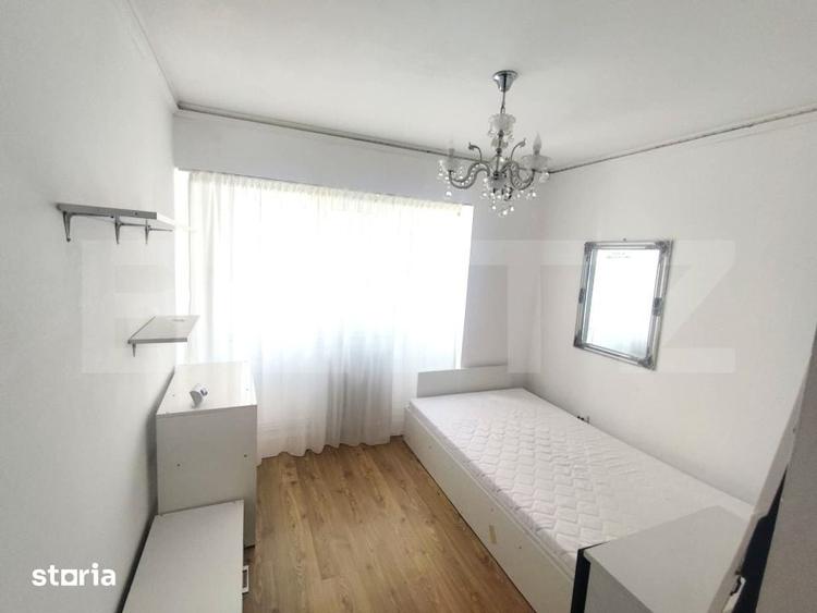 Apartament cu 3 camere în Independenței