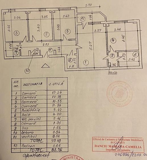 Apartament cu 4 camere semidecomandat în Tineretului