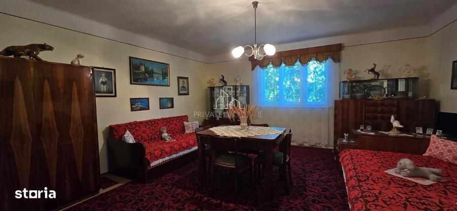 Casă cu 3 camere în Boiu