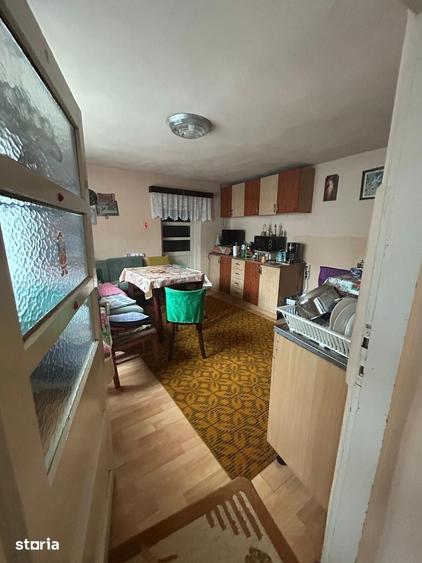 Casă cu 3 camere cu Teren 532 Mp în Central