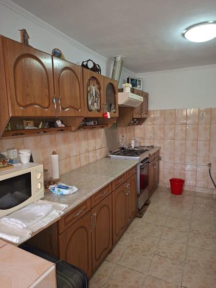 Casă cu 4 camere cu Teren 3300 Mp în Lugașu de Sus