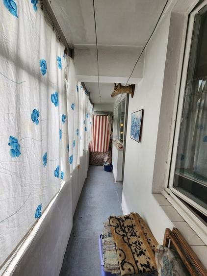 Apartament cu 3 camere decomandat în Tineretului