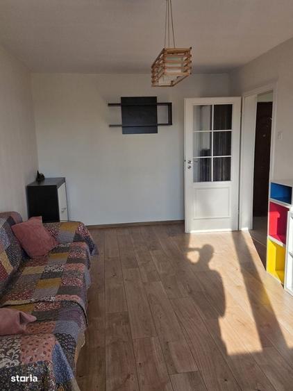 Apartament cu 2 camere decomandat în Mihai Bravu