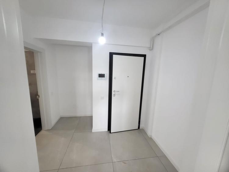 Garsonieră decomandată în Vișani