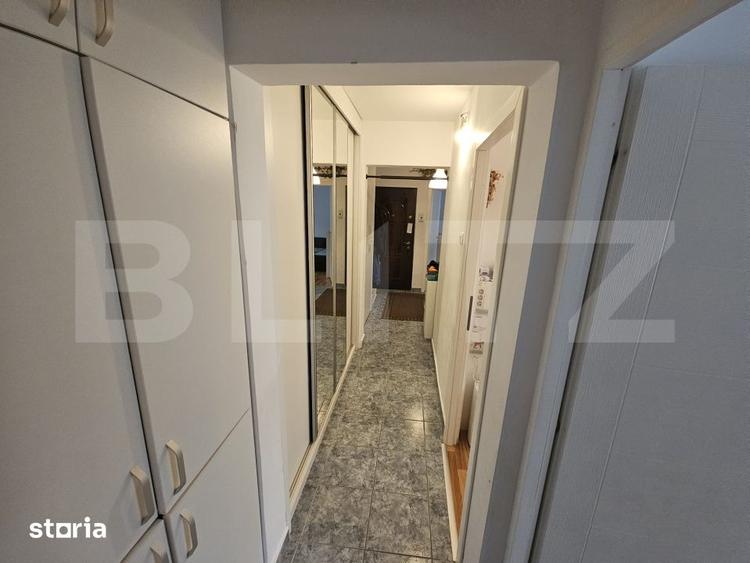 Apartament cu 3 camere decomandat, mobilat în Galata
