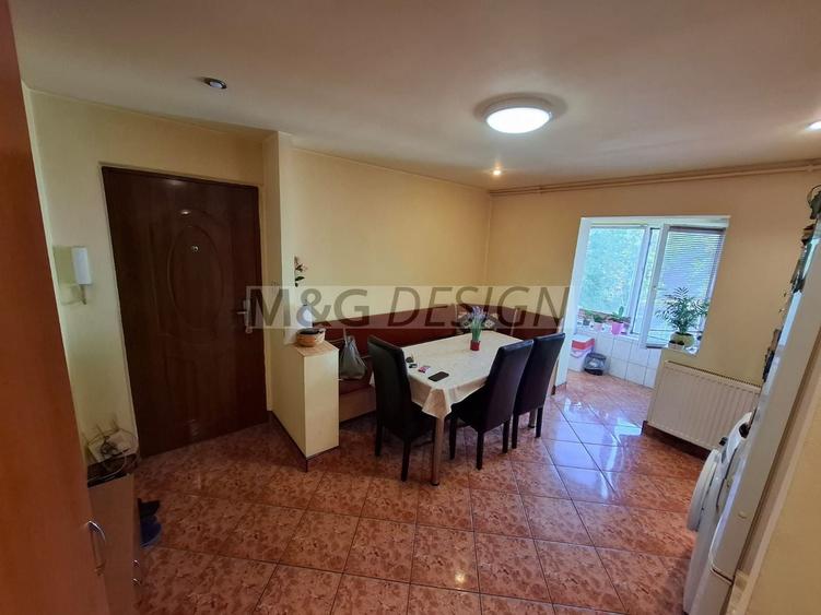 Apartament cu 2 camere decomandat, mobilat în Aradului