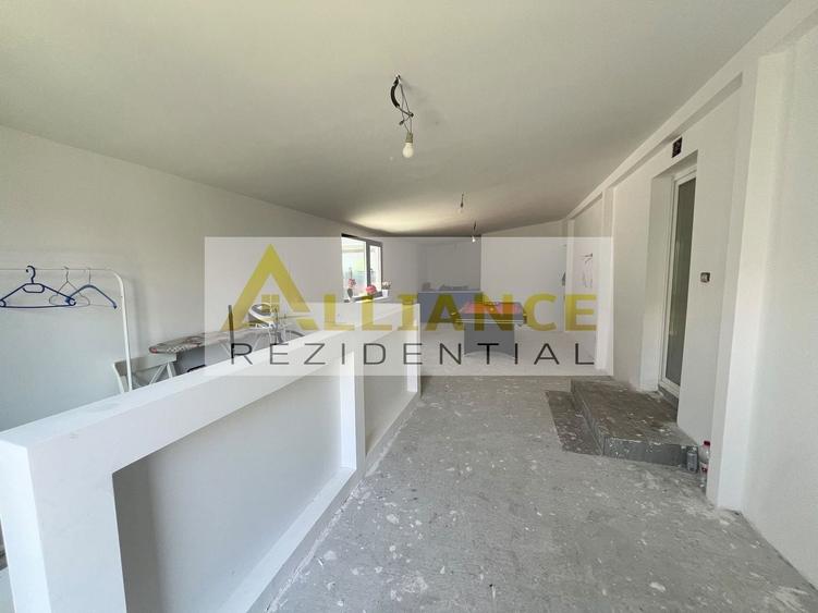 Casă individuală cu 3 camere cu Canalizare în Berceni