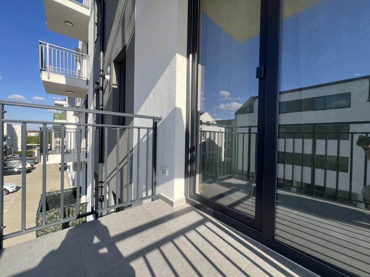 Apartament cu 2 camere decomandat, mobilat în Freidorf