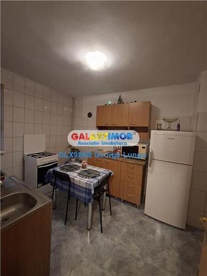 Apartament cu 2 camere decomandat în Drumul Taberei